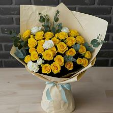 Букет цветов из:  Розы в Ребрихе