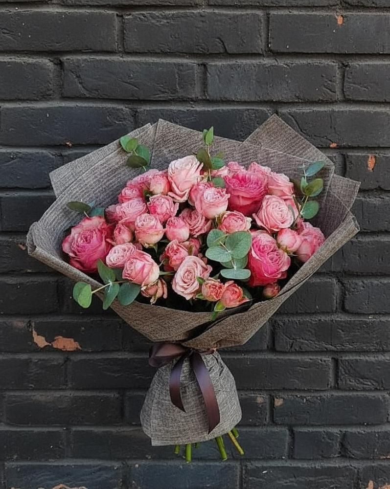 Букет цветов из: Розы в Ребрихе