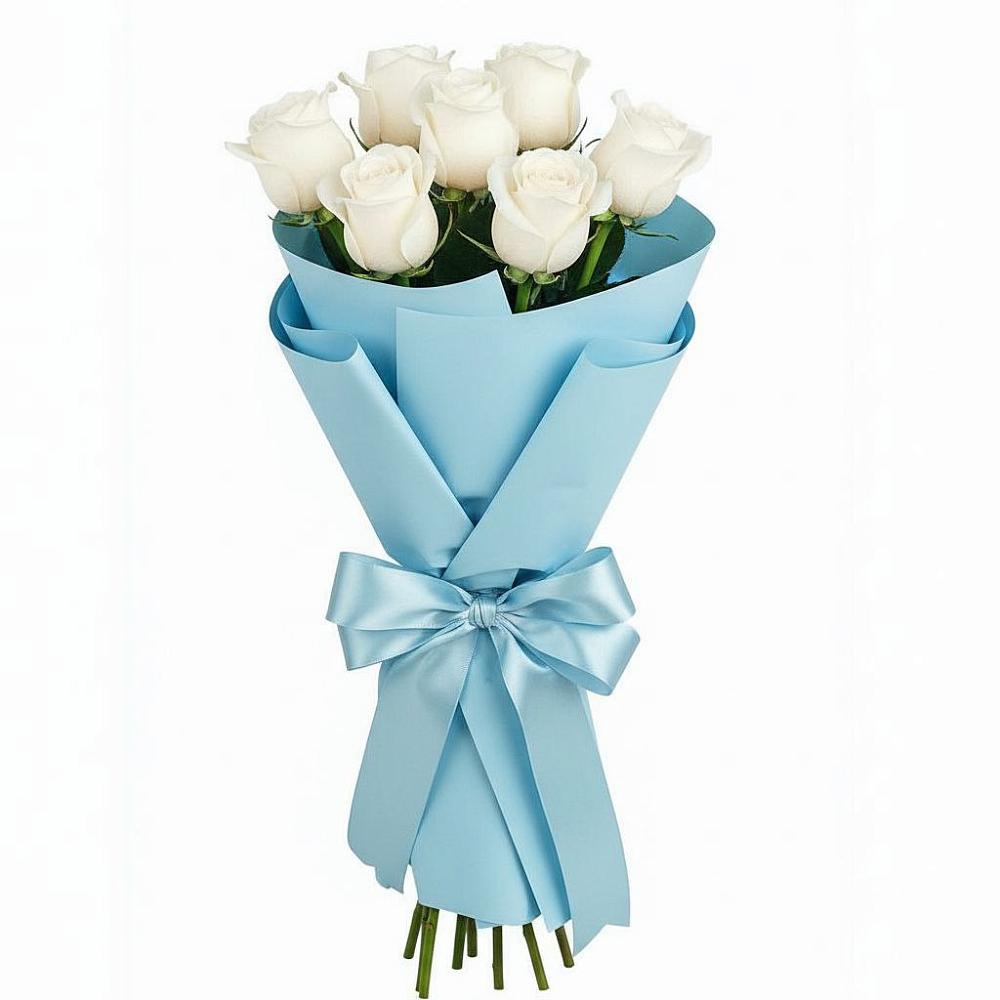 Букет 7 белых роз Проуд в Ребрихе
