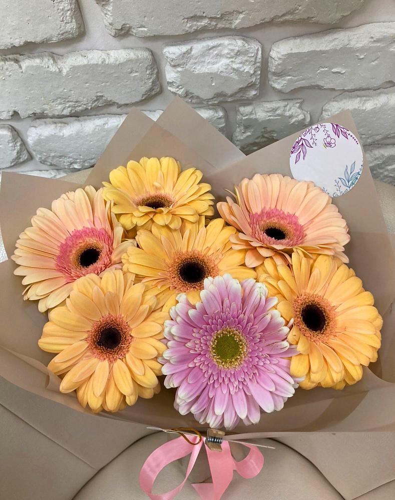 Букет цветов из: Герберы в Ребрихе
