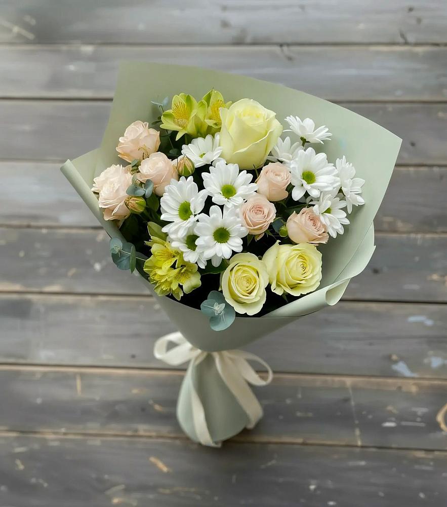 Букет цветов из: Альстромерии, Розы и Хризантемы в Ребрихе