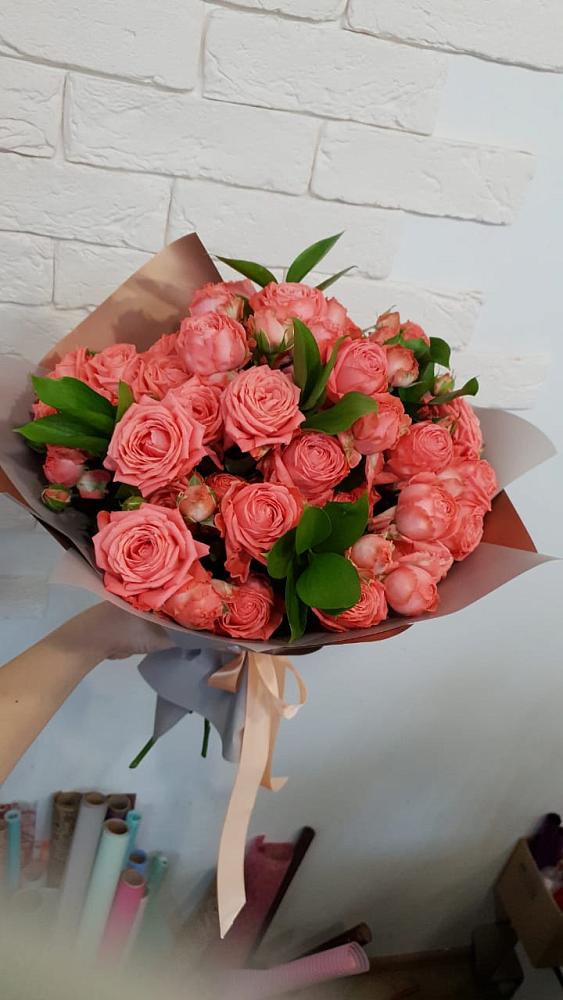 Букет цветов из: Розы в Ребрихе