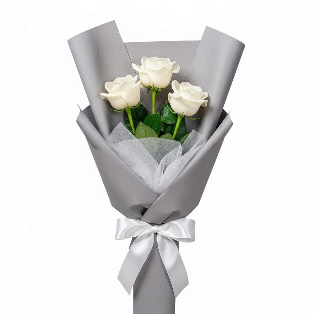 Букет 3 белые розы в Ребрихе