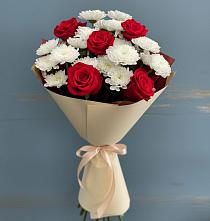 Букет цветов из:  Розы и Хризантемы в Ребрихе