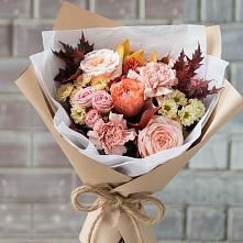 Букет цветов из:  Гвоздики, Хризантемы и Розы в Ребрихе