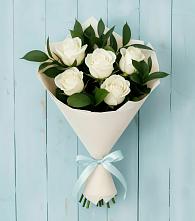 Букет цветов из:  Розы в Ребрихе