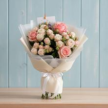 Букет цветов из:  Розы #REPLACE_PRED# Ребрихе