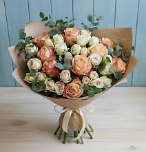 Букет цветов из:  Альстромерии и Розы #REPLACE_PRED# Ребрихе